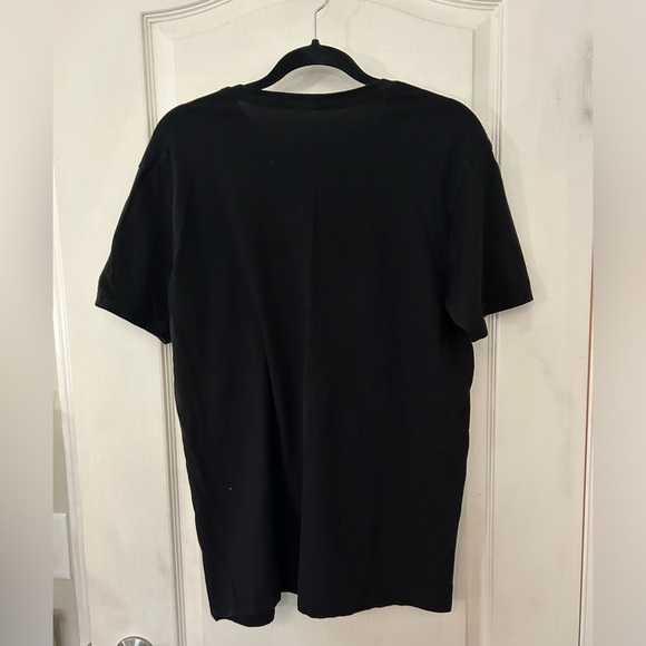 Selena Tee - Picture 4 of 5